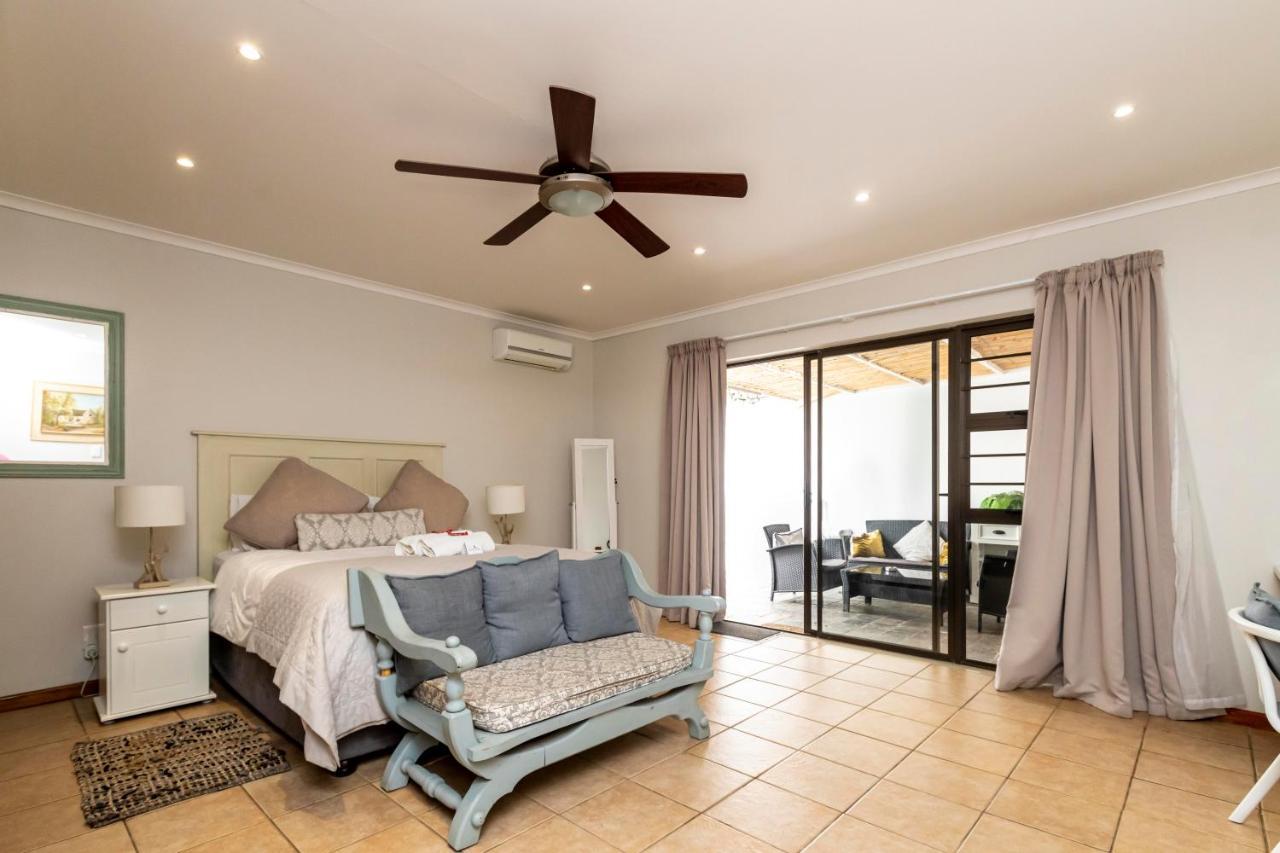 Fish Eagle Manor Bed & Breakfast East London Exterior photo